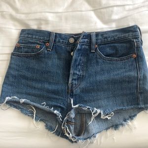 vintage levi denim shorts